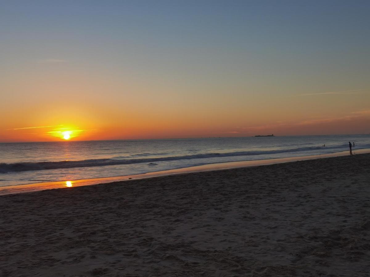 Apartamento LA BARROSA-NOVO SANTI PETRI, wifi, aire acondicionado, parking Chiclana de la Frontera Exterior foto